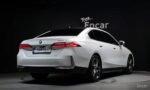 ⁦BMW 5-Series 520i 2024⁩ - الصورة ⁦2⁩
